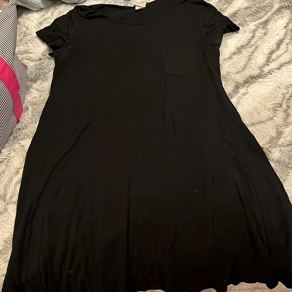 black t shirt dress